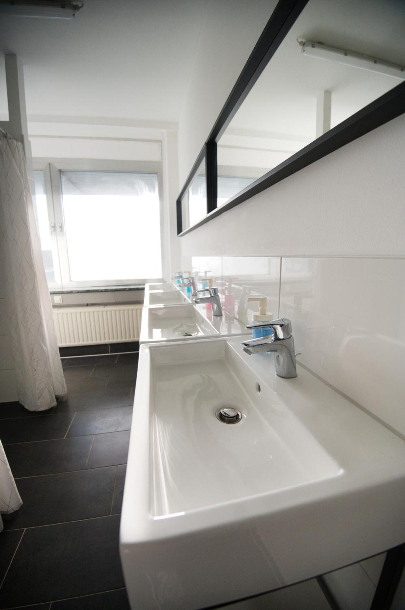 Hostel Messe Laatzen Екстер'єр фото